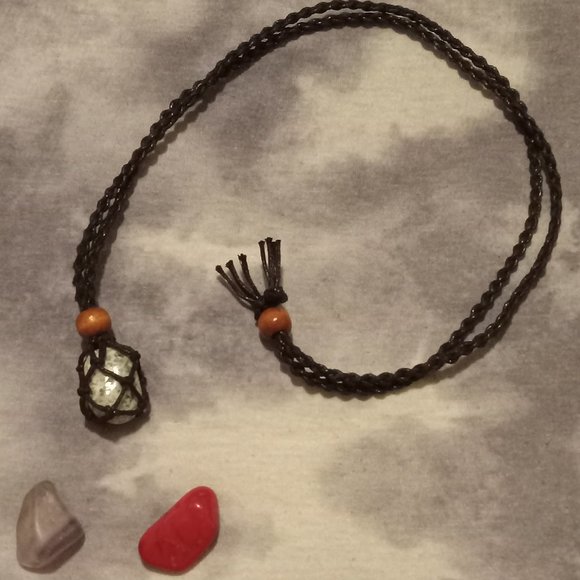 Macrame Interchangeable Stone Pouch Necklace - Picture 7 of 10